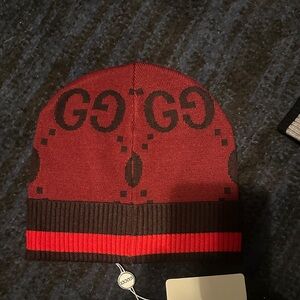 Gucci Men's Red and Brown Logo Beanie